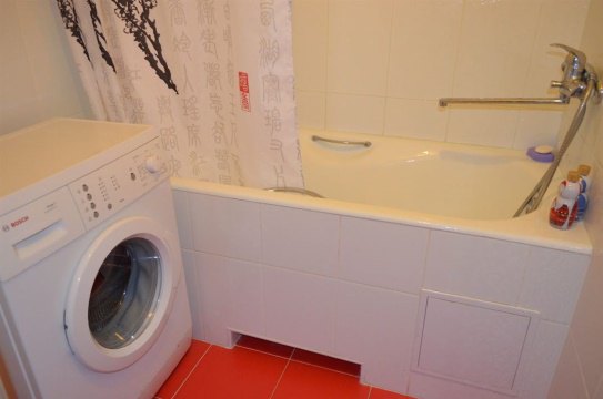 3-к квартира, 10/18 эт., 90м²