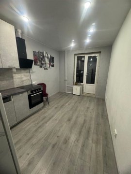 1-к квартира, 7/9 эт., 38м²