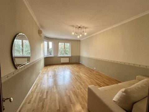 3-к квартира, 4/25 эт., 138м²